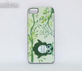Vintage Owl printed iphone case, cute, trendy iphone case, iphone 4, iphone 5 case, printed, custom cases